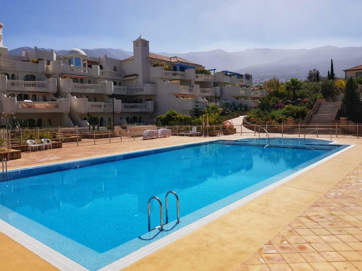 Parque Lotos - Apartamento De Lujo プエルト・デ・ラ・クルス エクステリア 写真
