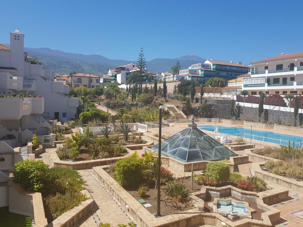 Parque Lotos - Apartamento De Lujo プエルト・デ・ラ・クルス エクステリア 写真